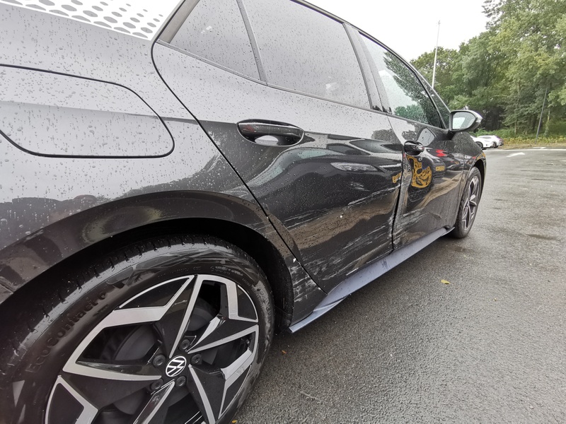 Afbeeldingslocatie: https://tweakers.net/i/iphP7S-9kvMWCoQWEcfzWQ5Zbjs=/800x/filters:strip_icc():strip_exif()/f/image/3nw4fNJ51vEhcM3uoBRsIwCe.jpg?f=fotoalbum_large