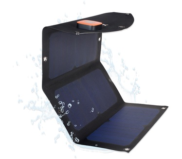 Xtorm SolarBooster 21W + Rugged Power Bank