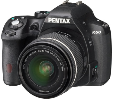 Pentax K-50 + smc DA 18-55 mm f/3.5-5.6 AL WR + DA 50-200 mm F4-5.6 ED WR Zwart