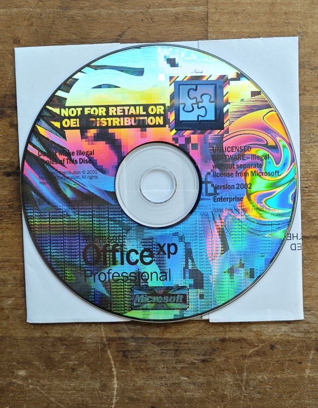 Afbeeldingslocatie: https://tweakers.net/i/j-FEDd0Va2LaF_xgPhbvAeo05pQ=/x800/filters:strip_icc():strip_exif()/f/image/g8kBrP2O7ig8ngKjXg5Gl8n1.jpg?f=fotoalbum_large