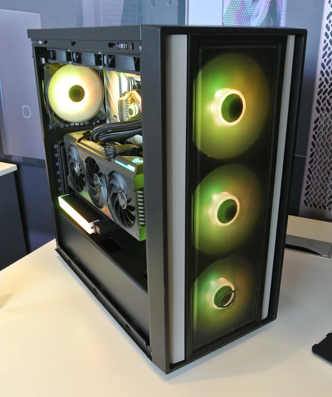 Cooler Master Masterbox 600