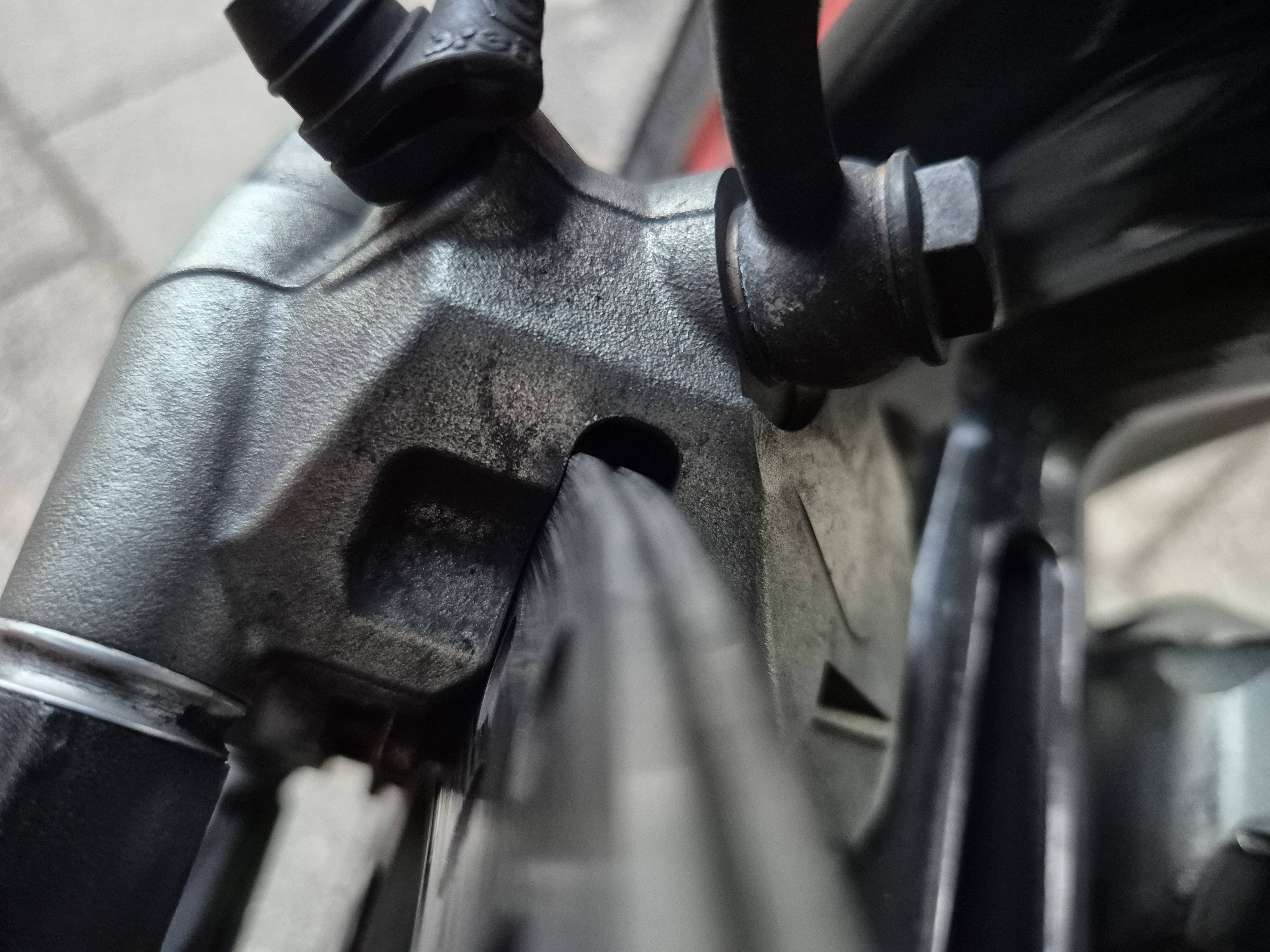 Afbeeldingslocatie: https://tweakers.net/i/j1EZtpu9k52f7Ie_mgGXTVKB-bI=/fit-in/4920x3264/filters:max_bytes(3145728):no_upscale():strip_icc():strip_exif()/f/image/6JoJeq9PzZpjsagxRjItrOVZ.jpg?f=user_large