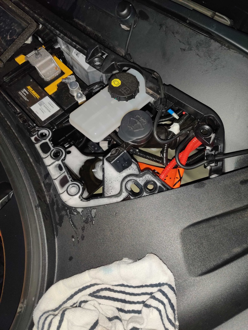 Afbeeldingslocatie: https://tweakers.net/i/j1RgINrXFhN1caOoapemDlWoLyg=/800x/filters:strip_icc():strip_exif()/f/image/6NSxBdcwSfKkS1pw9YeqBZJd.jpg?f=fotoalbum_large