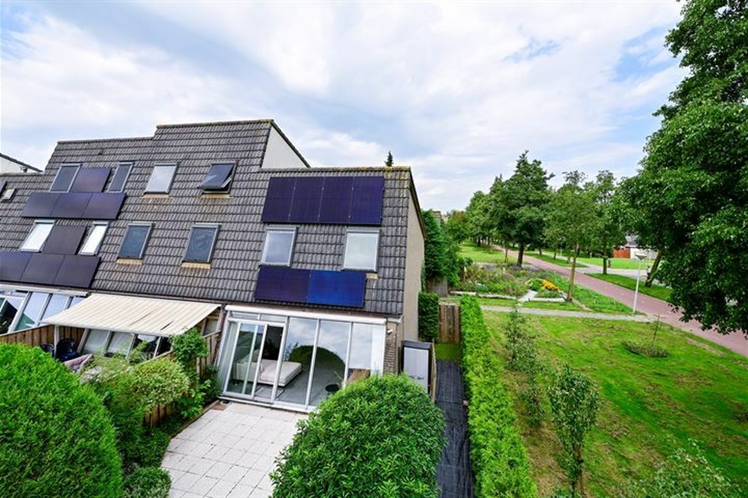 Afbeeldingslocatie: https://tweakers.net/i/j4A_9UKJSlBRal_s11msCxwdcHg=/full-fit-in/4920x3264/filters:max_bytes(3145728):no_upscale():strip_icc():fill(white):strip_exif()/f/image/zoq8oGyvBbYLGDXUv6mX4KV4.jpg?f=user_large