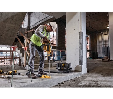 DeWalt DCH614N