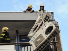 Afbeeldingslocatie: https://tweakers.net/i/j6cKKb3oqG3appyjxeHbB1TMpkE=/234x176/filters:strip_icc():strip_exif()/f/image/5lOX9gZOaVFs43DfuoSjUaRP.jpg?f=fotoalbum_medium