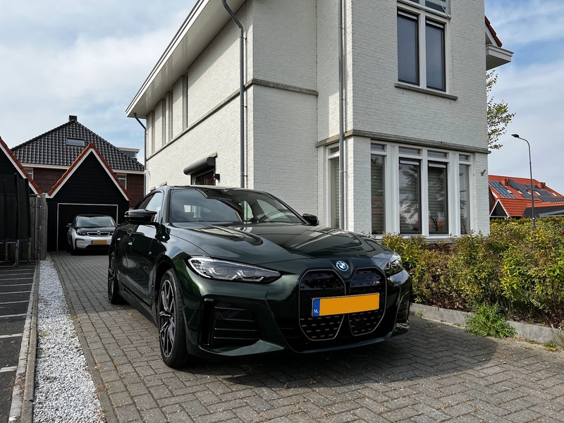 Afbeeldingslocatie: https://tweakers.net/i/j812PIWs6zhxf-6MOoyRebN4UCU=/800x/filters:strip_icc():strip_exif()/f/image/jwaSQEDojikG4A6CIshLRPyd.jpg?f=fotoalbum_large