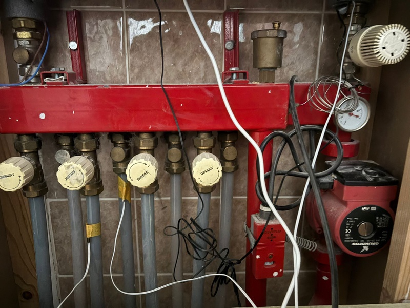 Afbeeldingslocatie: https://tweakers.net/i/j8dOJh7ceSPp9eUuoz8A3FnlL34=/800x/filters:strip_icc():strip_exif()/f/image/OHhyD0Dm9fzsI8aQCoBdSmqV.jpg?f=fotoalbum_large