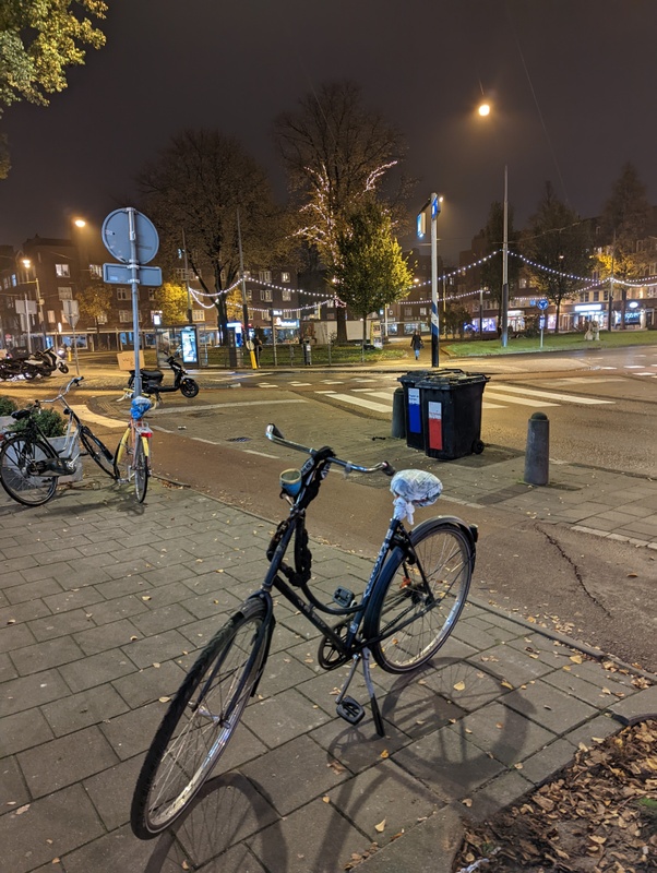 Afbeeldingslocatie: https://tweakers.net/i/jAMvN0Pep3peYE8eyy2cj5bvEV4=/x800/filters:strip_icc():strip_exif()/f/image/X8HzAvK7wqXp3jsYMebaoYlW.jpg?f=fotoalbum_large