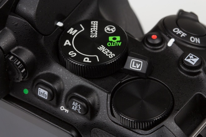 D5500 top