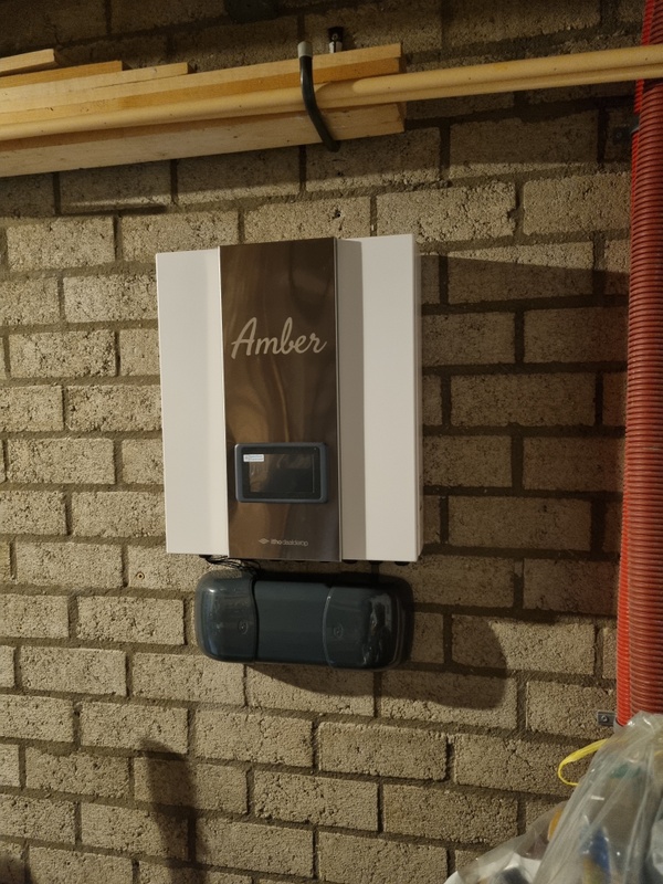 Afbeeldingslocatie: https://tweakers.net/i/jEcCKTfFuQVyDGfhJu4COfv_rts=/x800/filters:strip_icc():strip_exif()/f/image/91e4AzADoh4tCiZEzagKroxI.jpg?f=fotoalbum_large