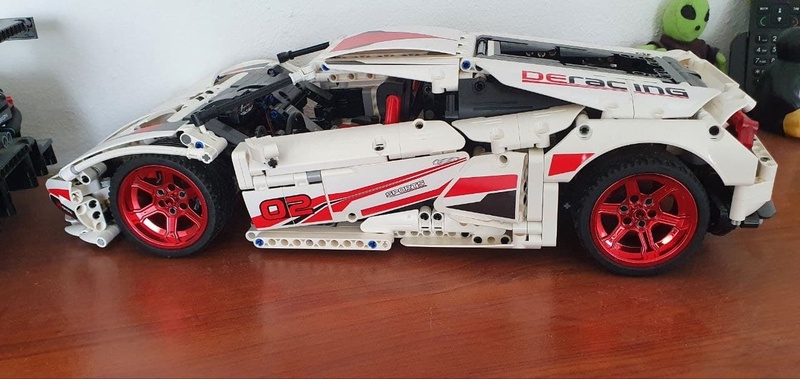 Afbeeldingslocatie: https://tweakers.net/i/jGfTYbzzhY1VZzzhY0zkNgpZadU=/800x/filters:strip_icc():strip_exif()/f/image/2KDQEB4OhYG6RfjfNe8wFtJo.jpg?f=fotoalbum_large