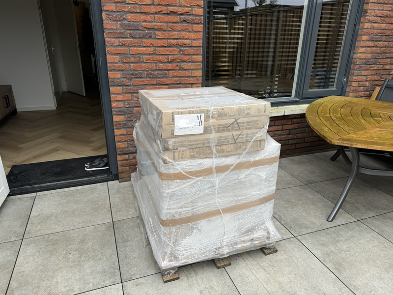 Afbeeldingslocatie: https://tweakers.net/i/jJhA5sTQ2N87b-6G3DKIIF1OpHI=/800x/filters:strip_icc():strip_exif()/f/image/QojEPdt6eNglSAkLnVK258h5.jpg?f=fotoalbum_large