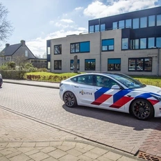 Afbeeldingslocatie: https://tweakers.net/i/jNYEJXMB85csfif84odB7rSf17E=/232x232/filters:strip_exif()/f/image/bjqUrKpWFOxOe84dtdtthtgQ.webp?f=fotoalbum_tile