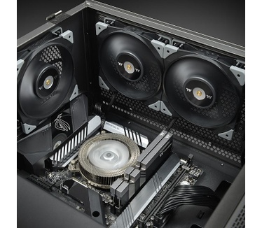 Thermaltake TOUGHFAN 12