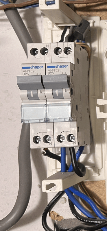 Afbeeldingslocatie: https://tweakers.net/i/j_oN9bJ_GBe1qwWu0CJI-CRS0DI=/x800/filters:strip_exif()/f/image/WU5vRvWW1aFShIpAXRYVmM5G.png?f=fotoalbum_large