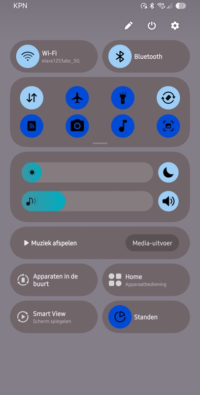 Afbeeldingslocatie: https://tweakers.net/i/jaMyDwYb4Z4rQVnfYamYRGqB57k=/x800/filters:strip_icc():strip_exif()/f/image/NhG0Ib3V4dUvSisHPmCxq8iN.jpg?f=fotoalbum_large