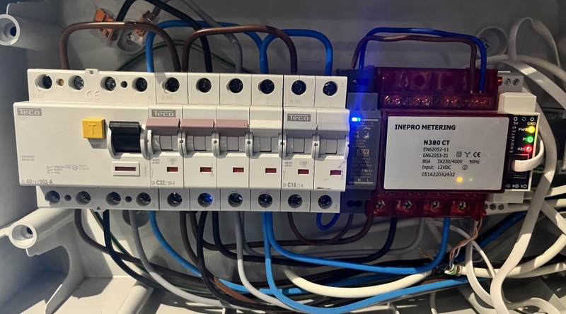 Afbeeldingslocatie: https://tweakers.net/i/jcUYtNY9147a2WlcYv53T5QXS_E=/800x/filters:strip_icc():strip_exif()/f/image/chjGRvsckByqlNSFGw6boC2G.jpg?f=fotoalbum_large