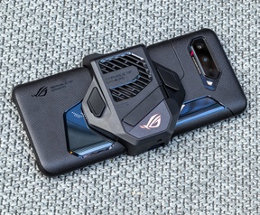 ASUS ROG Phone 5