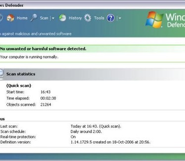 Windows Defender build 1592 screenshot (resized)