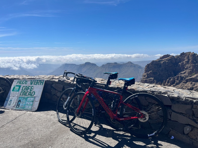 Afbeeldingslocatie: https://tweakers.net/i/jiecbUhtK5GKswltb_MPWFCzt38=/800x/filters:strip_icc():strip_exif()/f/image/sVWMrZ5smt6jzses2pfiTRz1.jpg?f=fotoalbum_large