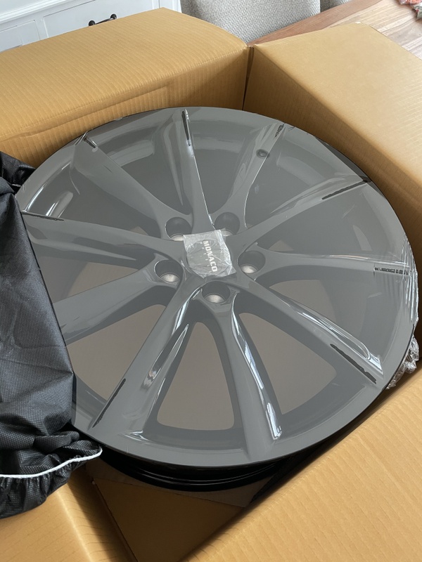 Afbeeldingslocatie: https://tweakers.net/i/jlZs3HN02reRKhM3kMLPF_z5rlk=/x800/filters:strip_icc():strip_exif()/f/image/uhVtahlWnUj7laQNn6Ye0mQC.jpg?f=fotoalbum_large