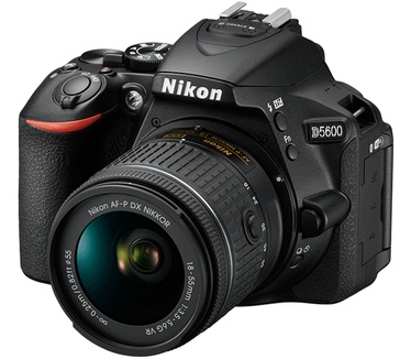 Nikon D5600 + AF-P DX 18-55mm VR + 16GB SD
