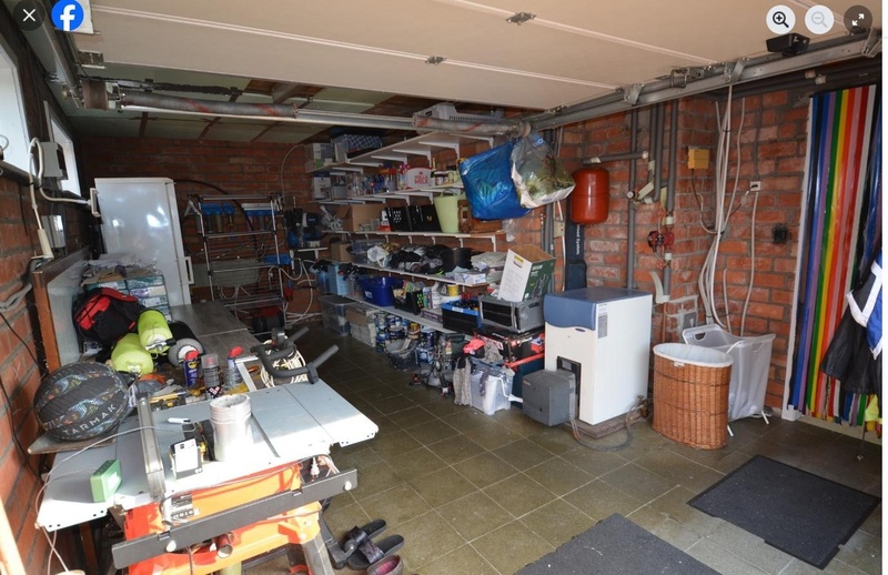 Afbeeldingslocatie: https://tweakers.net/i/jma76A46DRE19nKBfNVy30l-C6Y=/800x/filters:strip_icc():strip_exif()/f/image/49JBWQPG5INbMCDuoXCiF9YE.jpg?f=fotoalbum_large