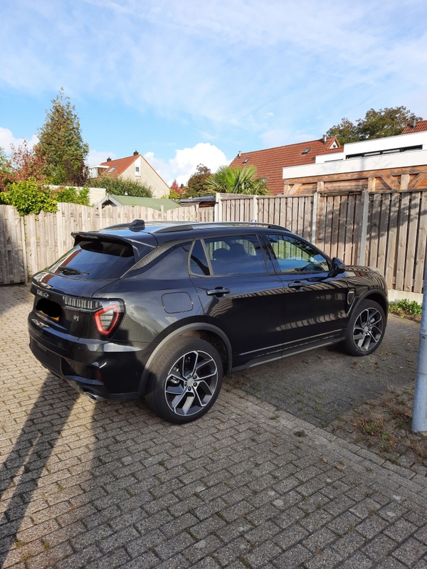 Afbeeldingslocatie: https://tweakers.net/i/jno7QJAztUPbCAMN4se43crG8eU=/x800/filters:strip_icc():strip_exif()/f/image/KW6eF9fQckPRnhNWdAdKm892.jpg?f=fotoalbum_large