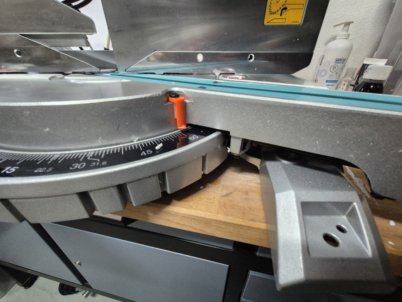 Afbeeldingslocatie: https://tweakers.net/i/jp2cgL_AUroRad6sx3cBHx3wpu0=/800x/filters:strip_icc():strip_exif()/f/image/JUgjvnm4O6tO73woFifbwZwr.jpg?f=fotoalbum_large