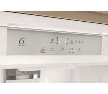 Whirlpool SP40 812 EU 2