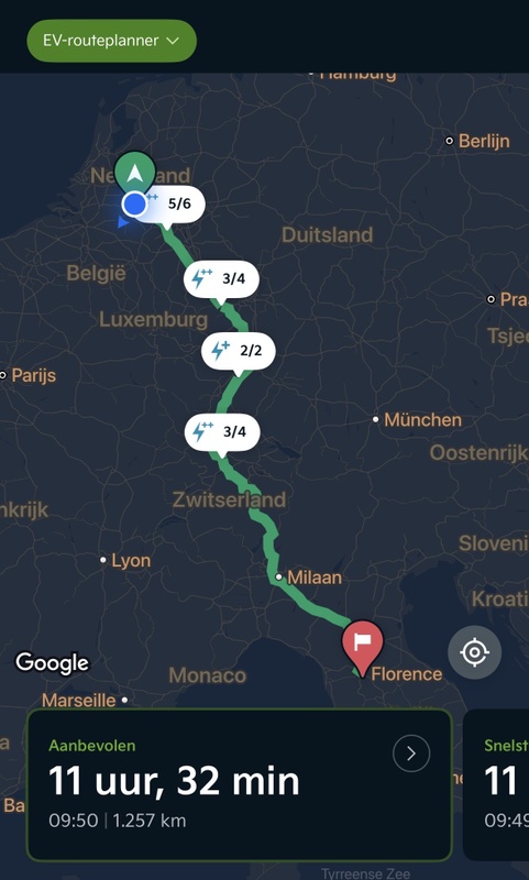Afbeeldingslocatie: https://tweakers.net/i/jpaEf6FB8fgGqRbQr71OvcLR4lo=/x800/filters:strip_icc():strip_exif()/f/image/PYOlKqxRBYd7oPbVrR7HG5iP.jpg?f=fotoalbum_large