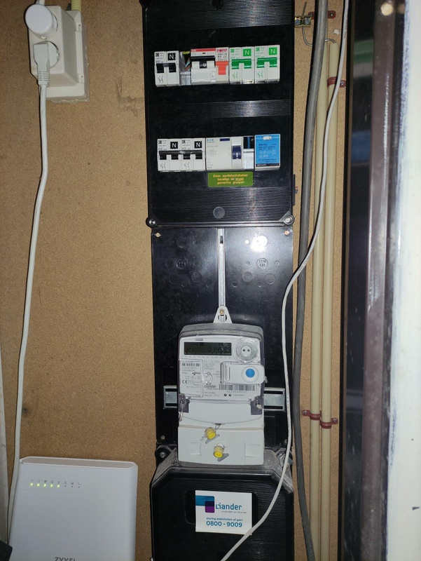 Afbeeldingslocatie: https://tweakers.net/i/jpuka3fvmFk8MTuisBsLEbMGlh8=/x800/filters:strip_icc():strip_exif()/f/image/12CGLdWwl9YVSHK0XQORQIWx.jpg?f=fotoalbum_large