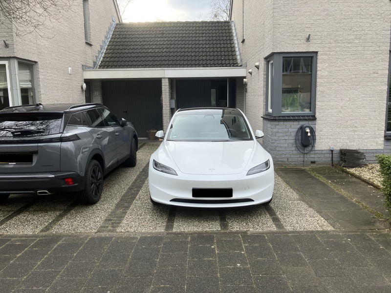 Afbeeldingslocatie: https://tweakers.net/i/jrNKAUdN9DAmr9_xvPwf_YVjtho=/800x/filters:strip_icc():strip_exif()/f/image/23qbELZ5GjGuBDvg7kq0oRJG.jpg?f=fotoalbum_large