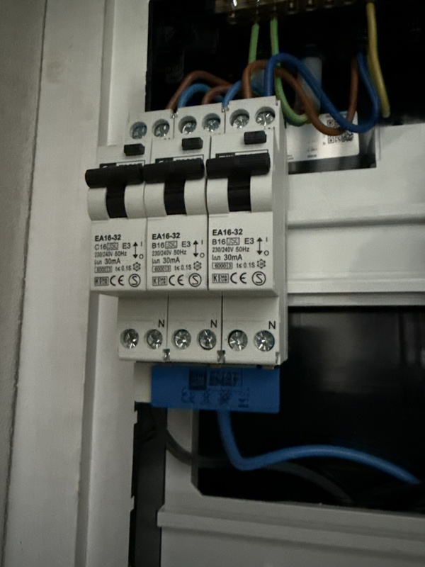 Afbeeldingslocatie: https://tweakers.net/i/jsCKmwd6pqhzEysGGGqEsWSHZvE=/x800/filters:strip_icc():strip_exif()/f/image/5Xys76CR3OGt29OfMssjGRC7.jpg?f=fotoalbum_large