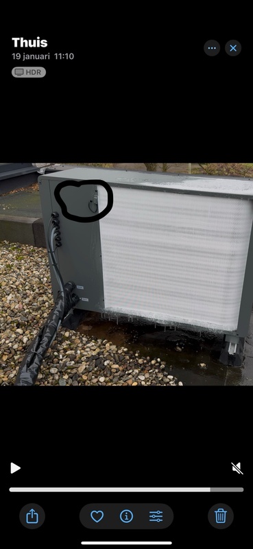 Afbeeldingslocatie: https://tweakers.net/i/jsO4PS3ui9bDQz7f0XTEO8EsJuM=/x800/filters:strip_icc():strip_exif()/f/image/lOGSxh73sShcV39HAR0noLYE.jpg?f=fotoalbum_large