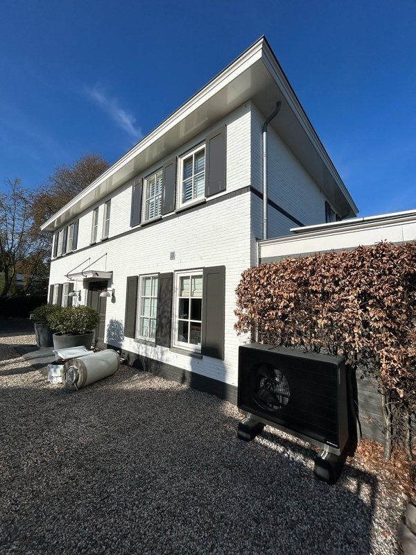 Afbeeldingslocatie: https://tweakers.net/i/jtIGfO7C5lI0rKZJS-D5ksOJdDs=/x800/filters:strip_icc():strip_exif()/f/image/YIxJPojgdlxhPLjMvOiba4mv.jpg?f=fotoalbum_large