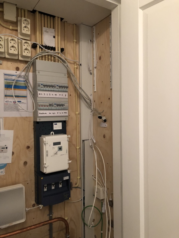 Afbeeldingslocatie: https://tweakers.net/i/jtv8e1yhLNnrL1Ivg5_EPnSAaMA=/x800/filters:strip_icc():strip_exif()/f/image/AmlNDn2342hrdRnN0PSq5jL3.jpg?f=fotoalbum_large