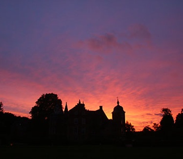 Dimage 7i review: foto kasteel zonsondergang vibrant colours