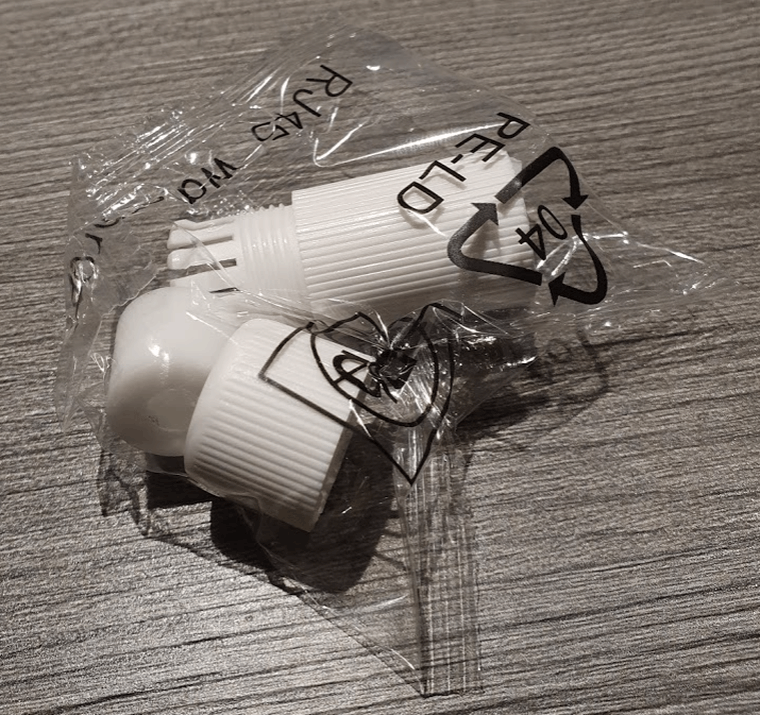 Afbeeldingslocatie: https://tweakers.net/i/jvK-21anmRb7Txl7ch5pVyDeLu4=/full-fit-in/4000x4000/filters:no_upscale():fill(white):strip_exif()/f/image/ziP846JWcI71jxHHfmODDbhS.png?f=user_large