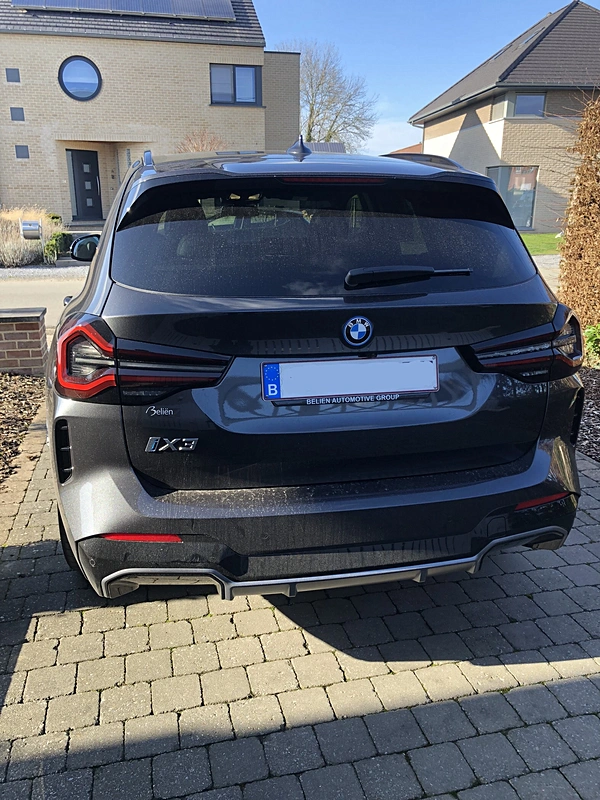 Afbeeldingslocatie: https://tweakers.net/i/jyZ-dUhYuGIoTP1ht5rFGrAEFnY=/x800/filters:sharpen(0.5,0.1,false):strip_exif()/f/image/x3Yc5aaNoUJQbmkSaY8b3ORM.webp?f=fotoalbum_large