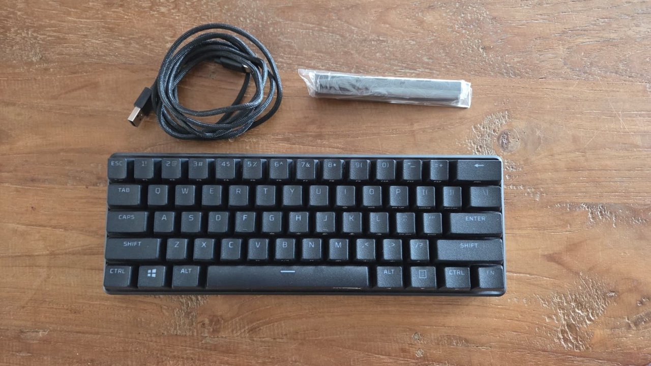 HyperX Alloy Origins 60 (HyperX Red, Qwerty US) Zwart aangeboden ...