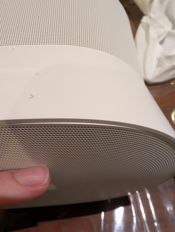 Afbeeldingslocatie: https://tweakers.net/i/k0ahmd_nNKiC5CwxS6doNc1lwbY=/x800/filters:strip_icc():strip_exif()/f/image/rbmVR7ZLephdSiUb3bpNmNmM.jpg?f=fotoalbum_large