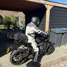 Afbeeldingslocatie: https://tweakers.net/i/k2mJv0VppbrRpCGyzAzyn1Zuo_o=/232x232/filters:strip_icc():strip_exif()/f/image/geo6KPv88zKwHhAebRYMB8ab.jpg?f=fotoalbum_tile