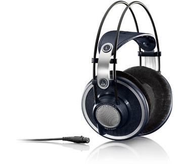 AKG K702
