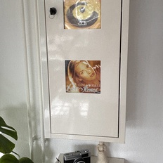 Afbeeldingslocatie: https://tweakers.net/i/k7p2XyPOTY7HzrcvGHUKPVmz-SI=/232x232/filters:strip_icc():strip_exif()/f/image/VIR699OJKk2JXr6w19wnR44S.jpg?f=fotoalbum_tile