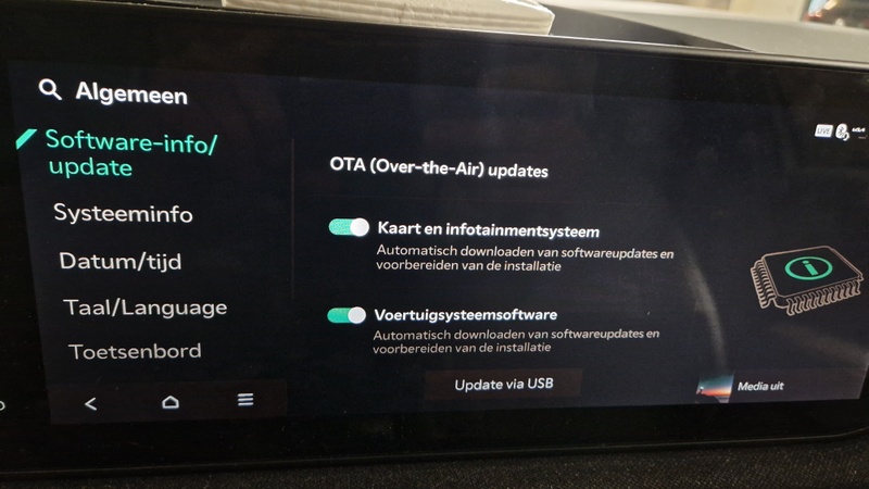 Afbeeldingslocatie: https://tweakers.net/i/k7rXP_f1cOBJbQ-pHBkwO2rCBJE=/800x/filters:strip_icc():strip_exif()/f/image/HW5fs4nLYgFOJh6ashPayrVT.jpg?f=fotoalbum_large