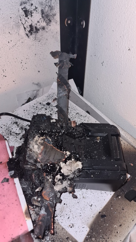 Afbeeldingslocatie: https://tweakers.net/i/kA7yBgnRaWG6nPfCKVDGgmeuJio=/x800/filters:strip_icc():strip_exif()/f/image/09DAYrmt3mwh0cd0hROvD42V.jpg?f=fotoalbum_large