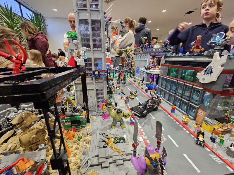 Afbeeldingslocatie: https://tweakers.net/i/kDHTHqXH0S1_BASdxcL3K3Ku8UQ=/800x/filters:strip_icc():strip_exif()/f/image/bYgs5F6rMEZAPhaWBiVCnVrU.jpg?f=fotoalbum_large