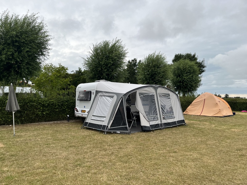 Afbeeldingslocatie: https://tweakers.net/i/kDv8nZI1ALhXjNrioGJYSDlLE-w=/800x/filters:strip_icc():strip_exif()/f/image/UnLuHv8MPTlO4XuDxiKPQUX5.jpg?f=fotoalbum_large